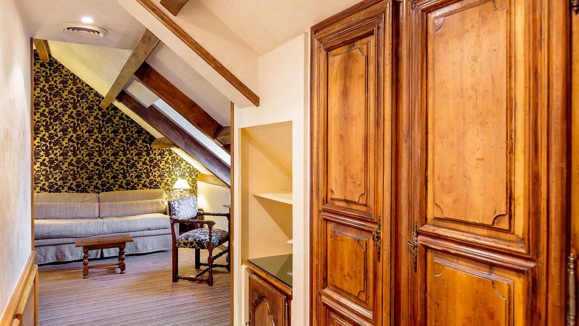Western Left Bank St Germain Hotel